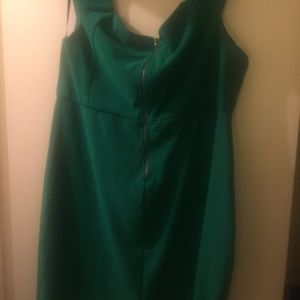 Forever 21 Emerald Green Plus Size Dress.